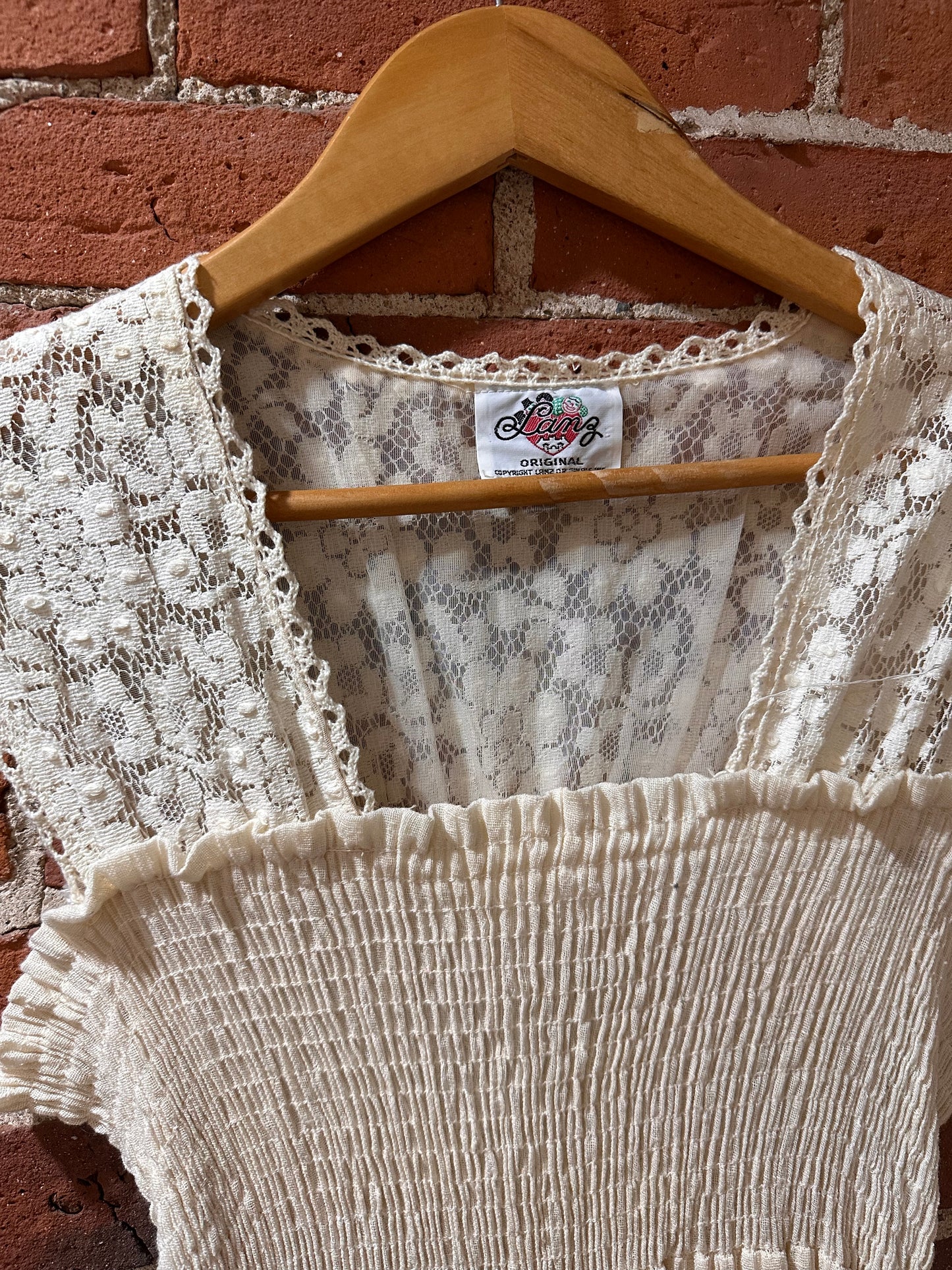 Vintage Lang dress with lace detailing