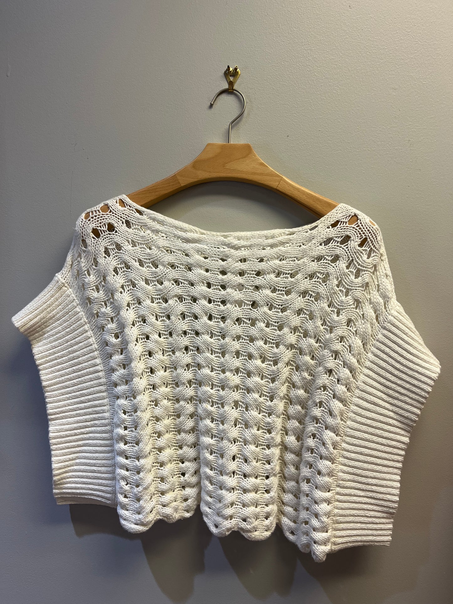 Sleeveless Sweater