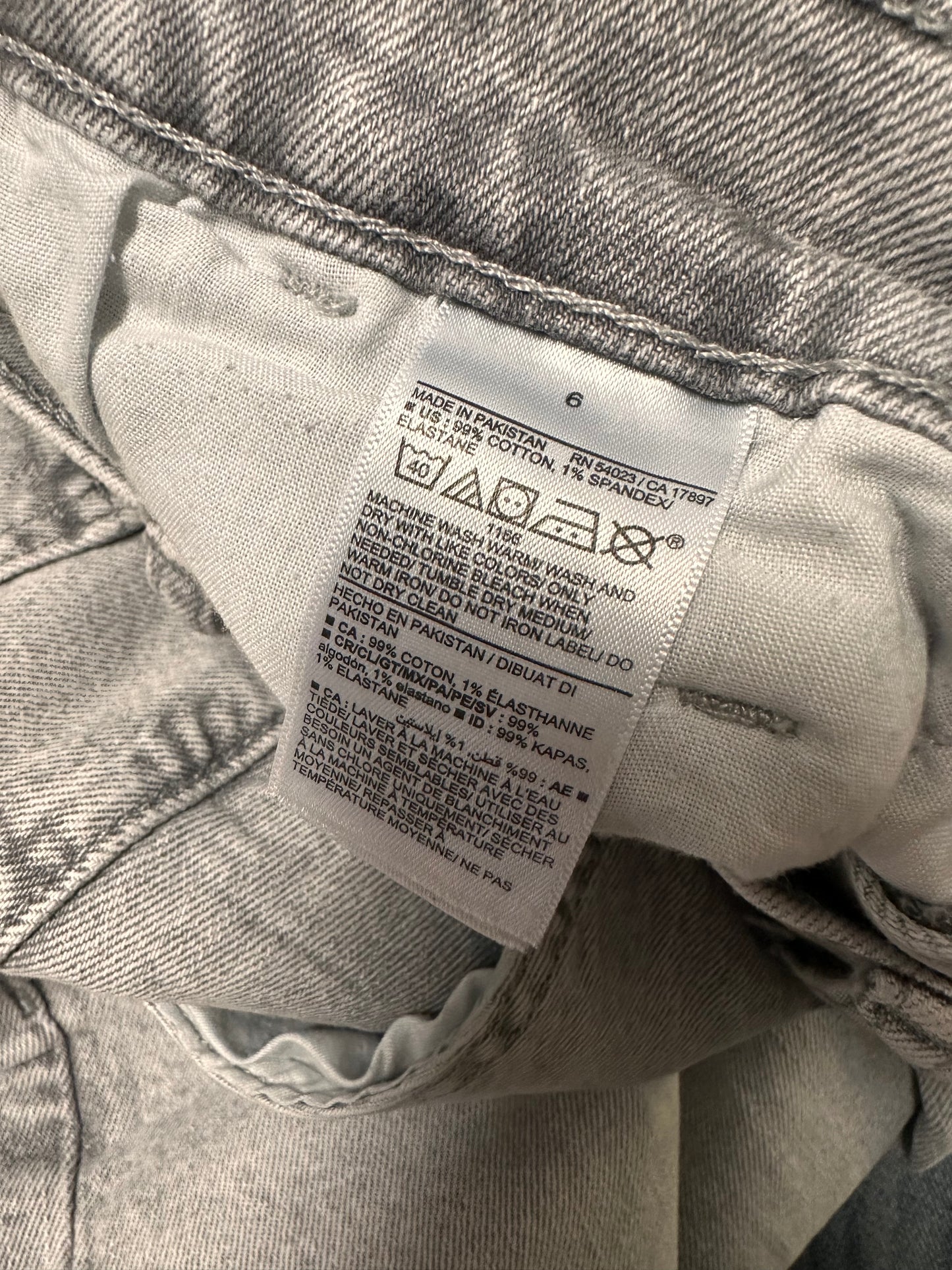 Old Navy Extra High-Rise Jeans