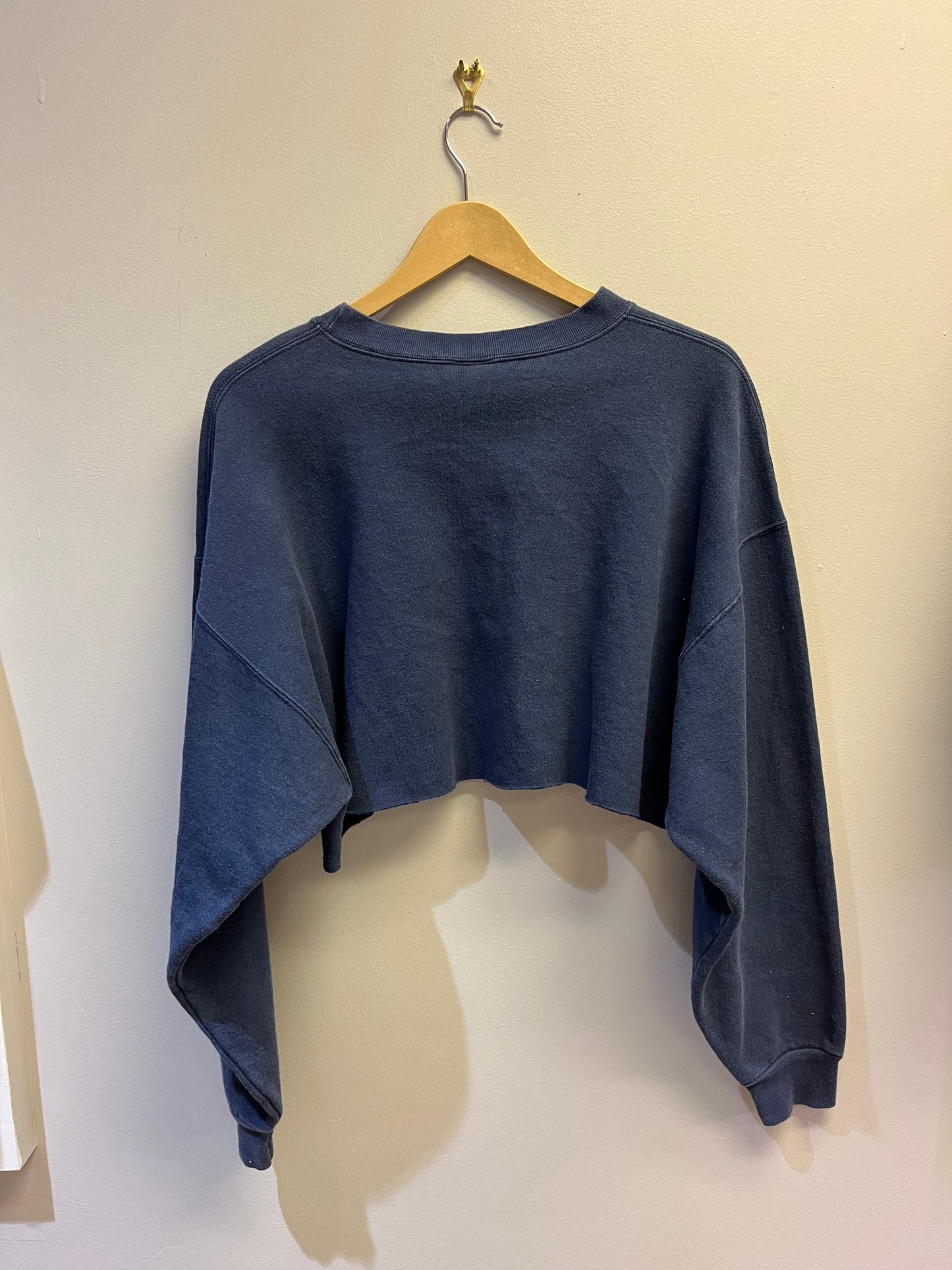 Cropped Hawaii Crewneck