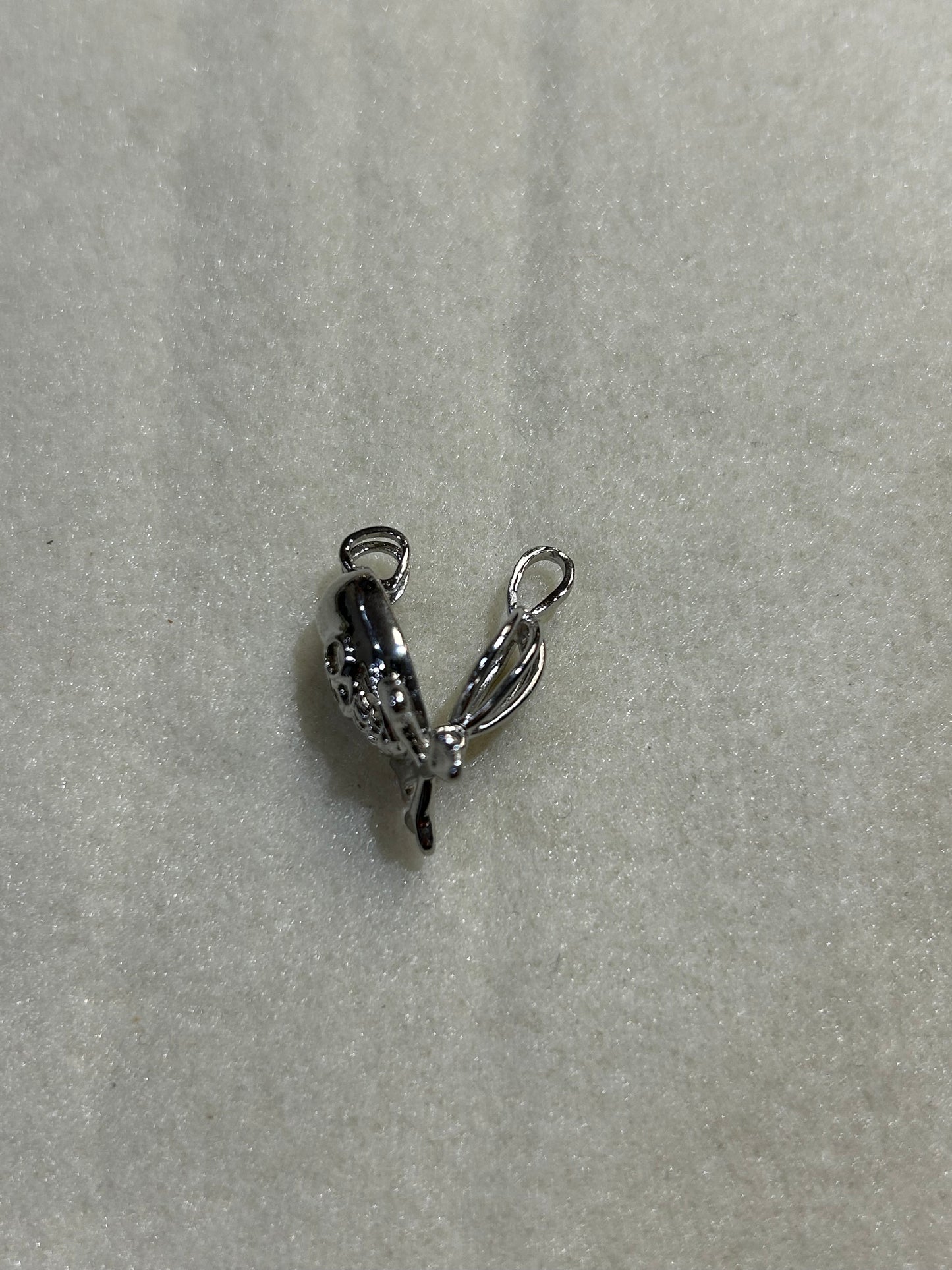 Skull And Cross Bones Charm