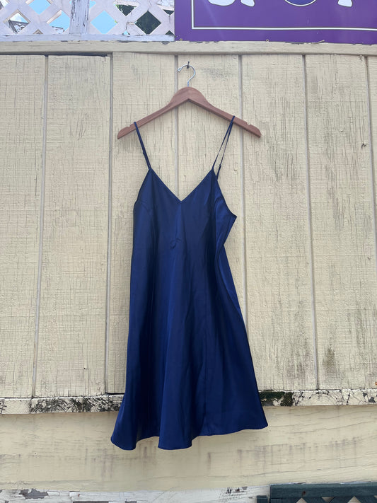 Midnight blue slip