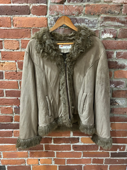 XL Zip Up Faux Fur