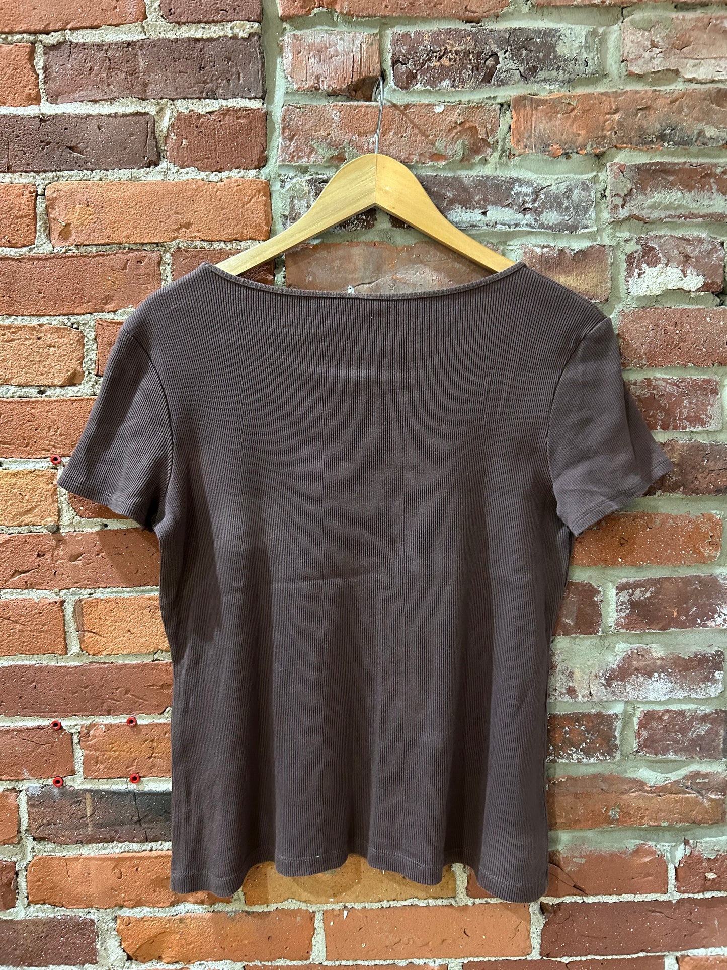 Sequined keyhole t-shirt