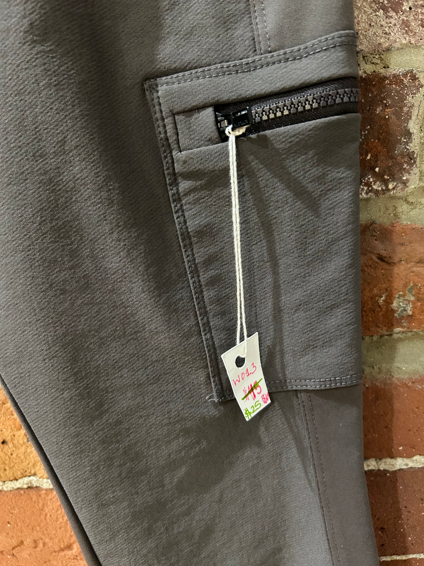 Athleta stretch active pants