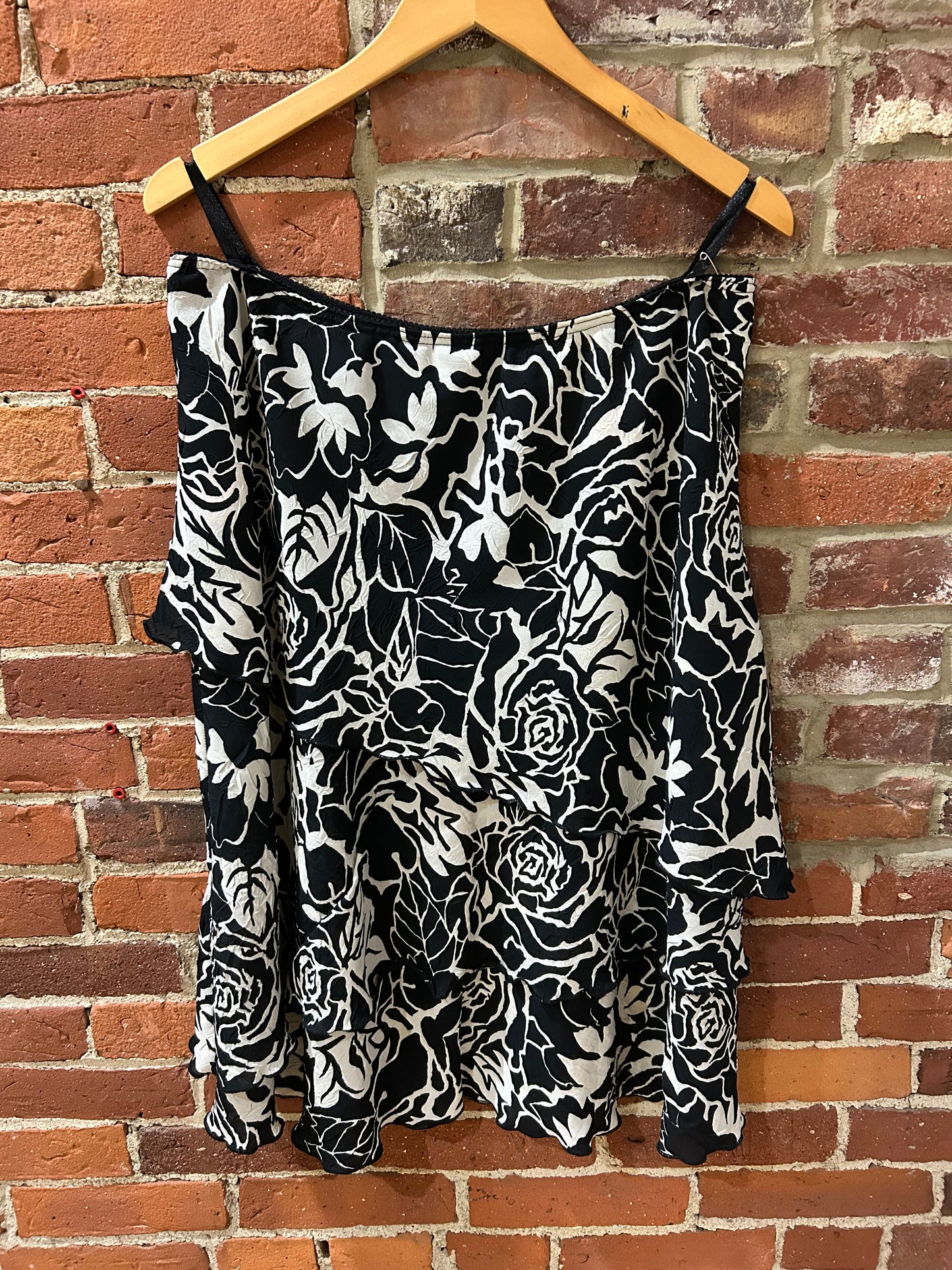 Floral ruffled skirt