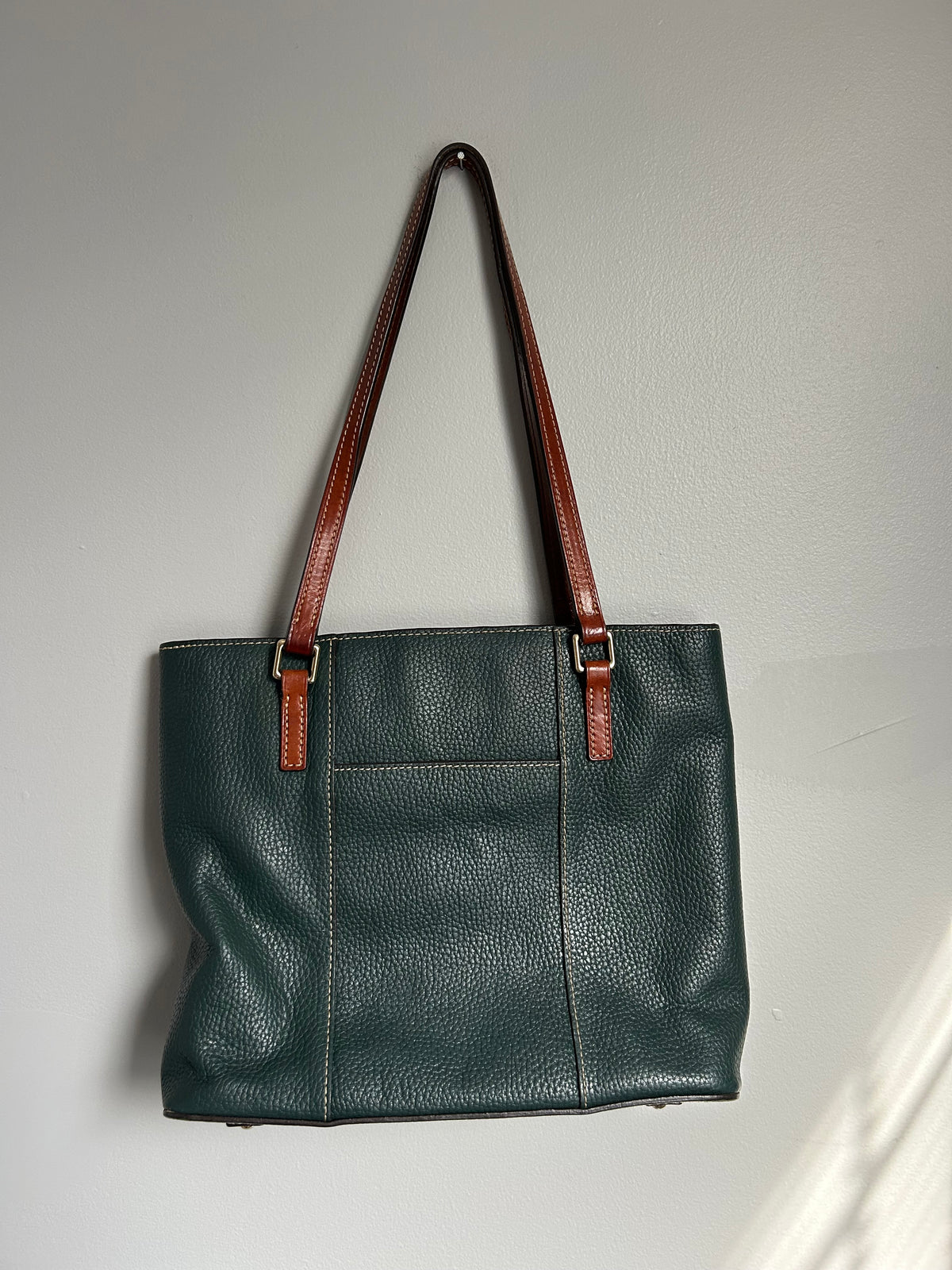 Dooney & Bourke
