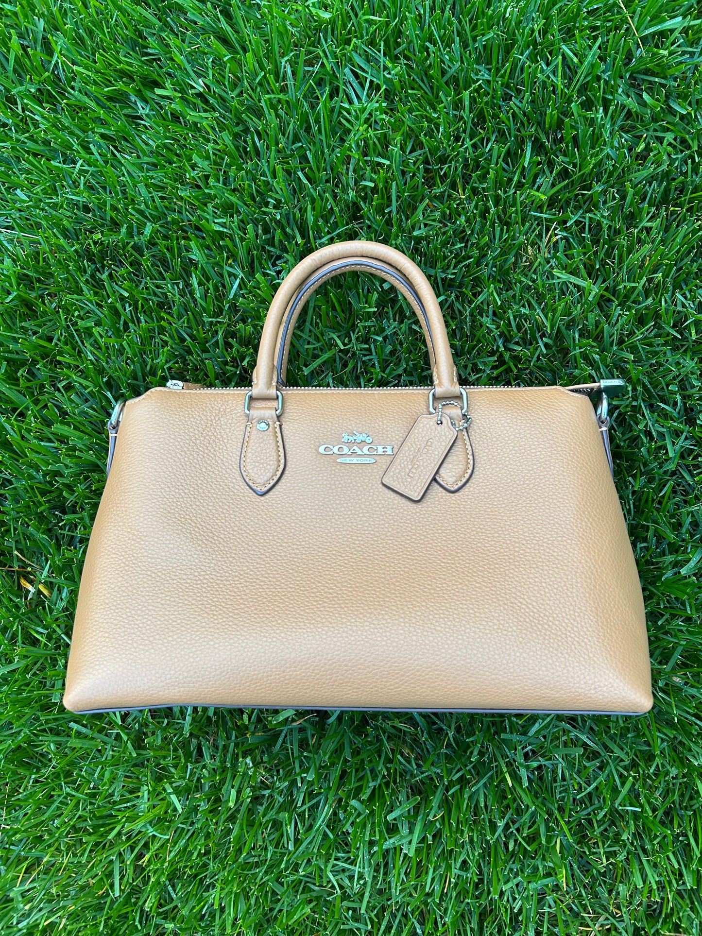 Tan Coach