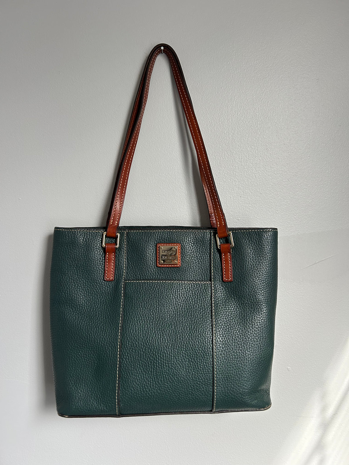 Dooney & Bourke