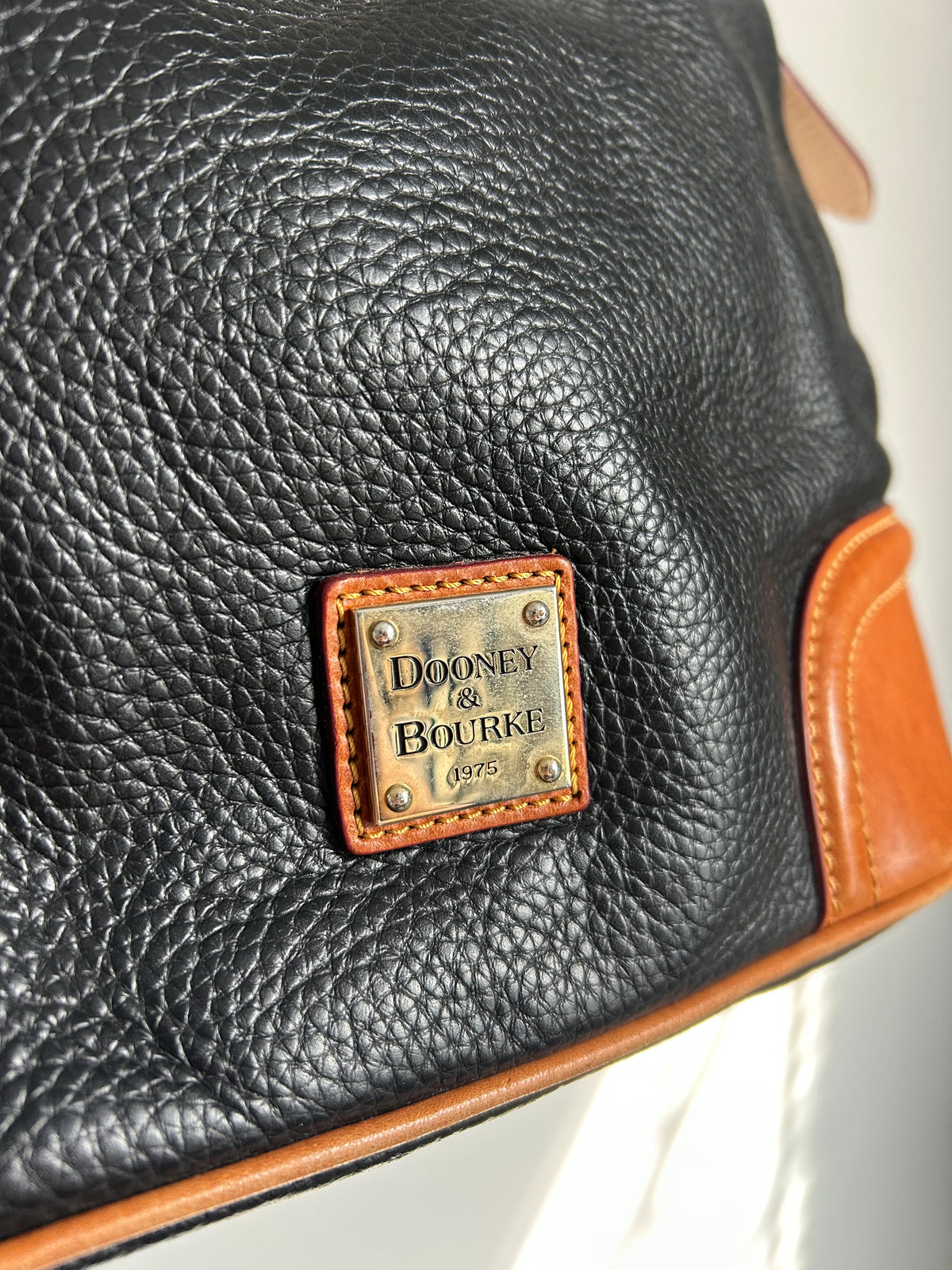 Dooney & Bourke Tote