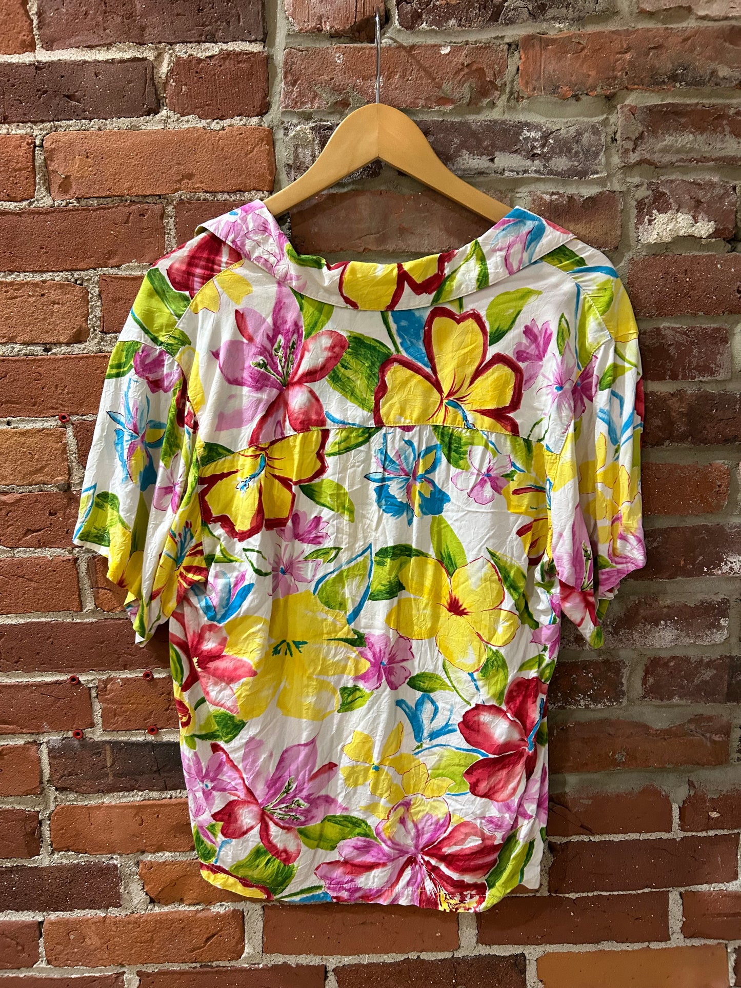 Floral short-sleeve button-up