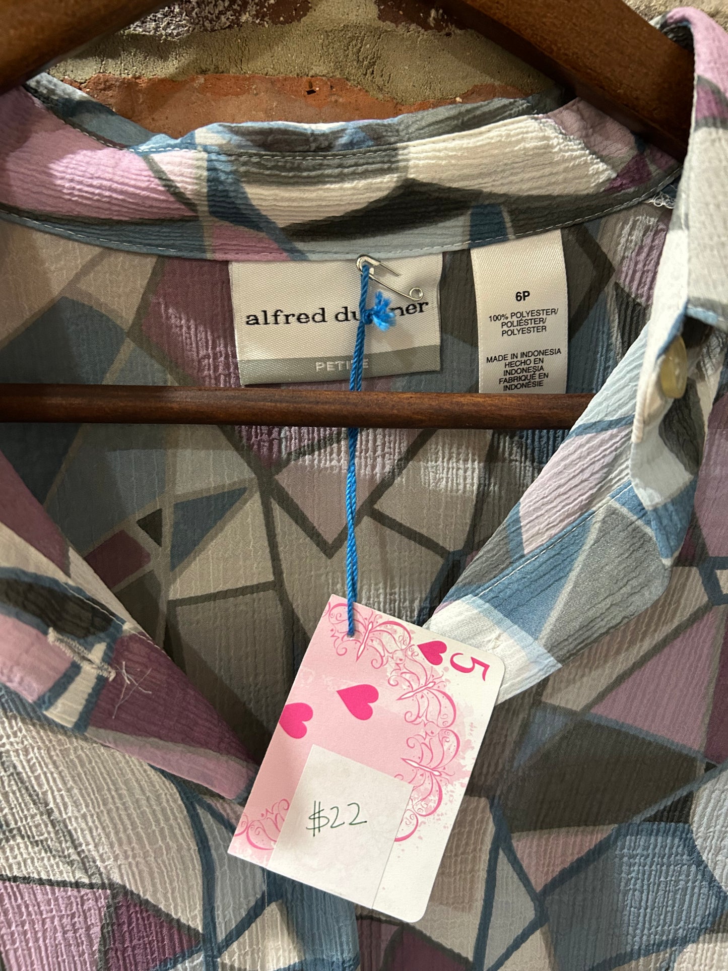Geometric sheer button up
