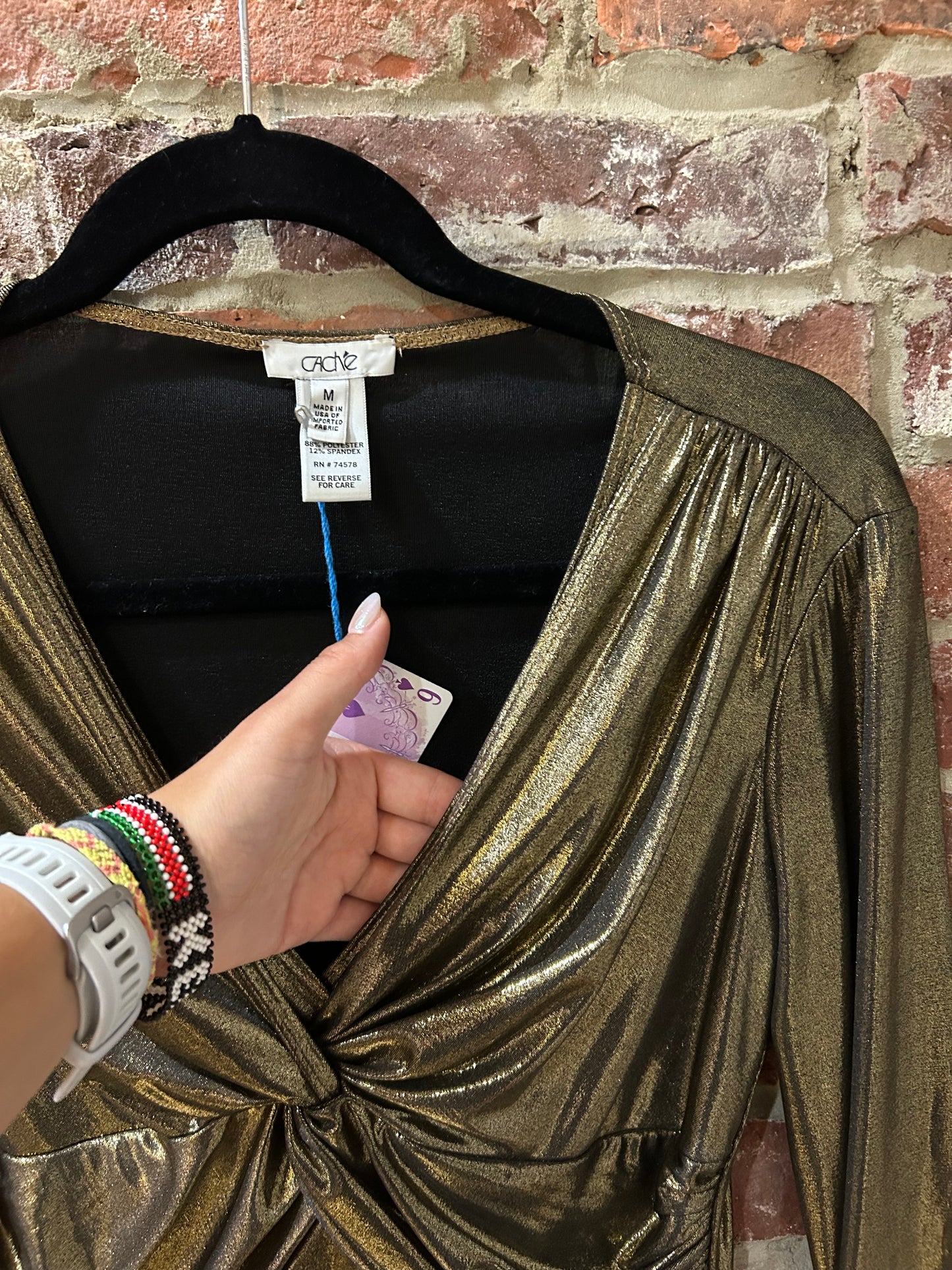 Cache Gold Top