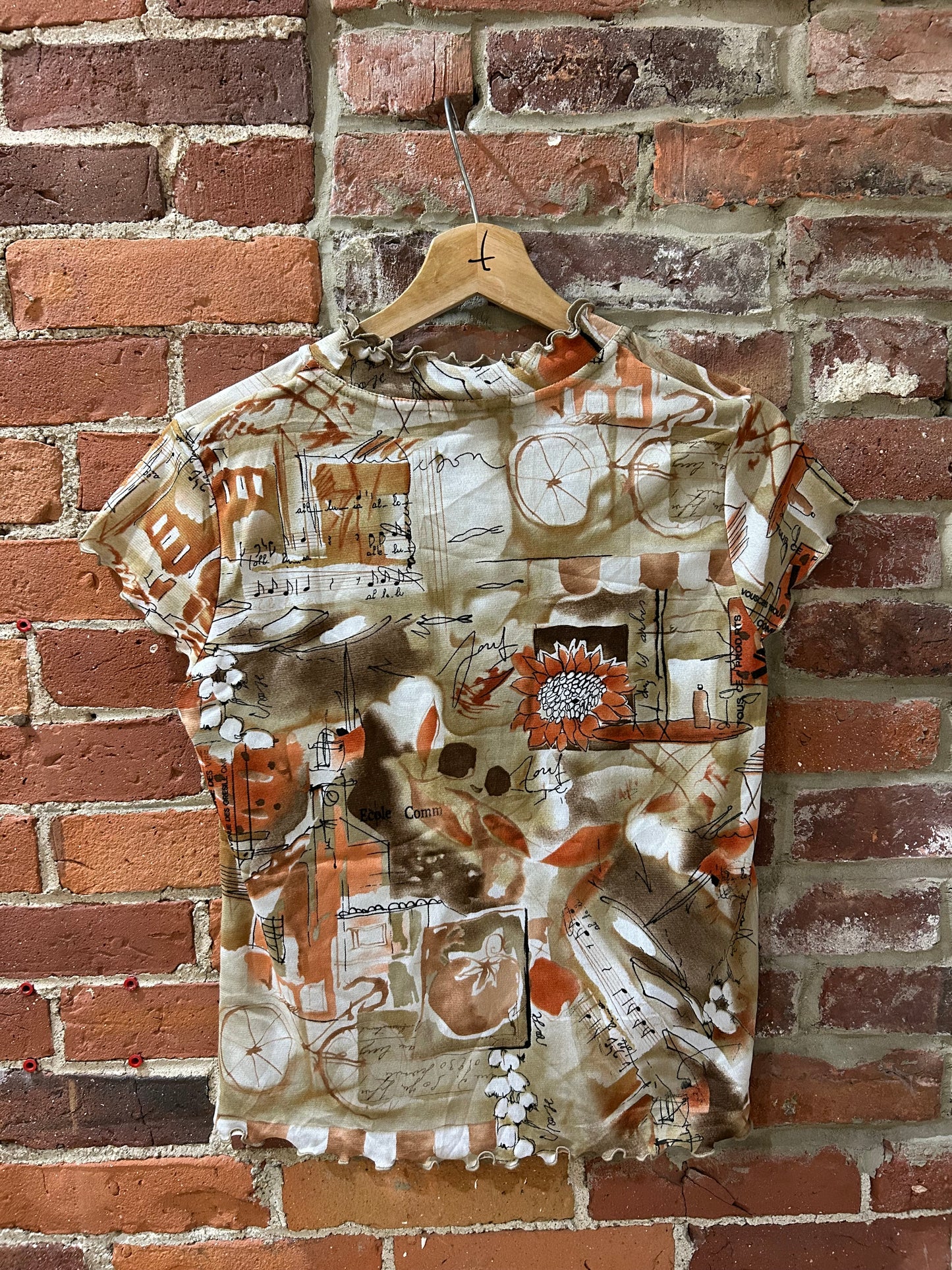 Abstract art mesh t-shirt